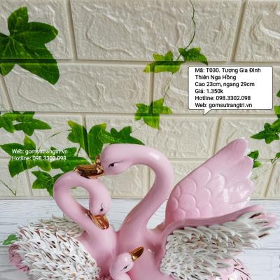 Tượng Gia Đình Thiên Nga cốt sứ hồng - quà tặng độc đáo - sản phẩm gốm sứ cao cấp